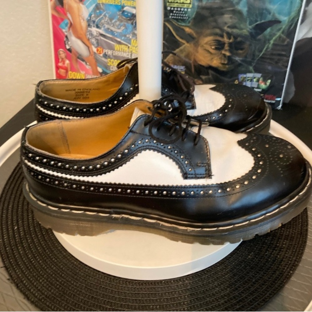 Doc Martens vintage made in England black and white wing tips. Mens 8, Womens 9